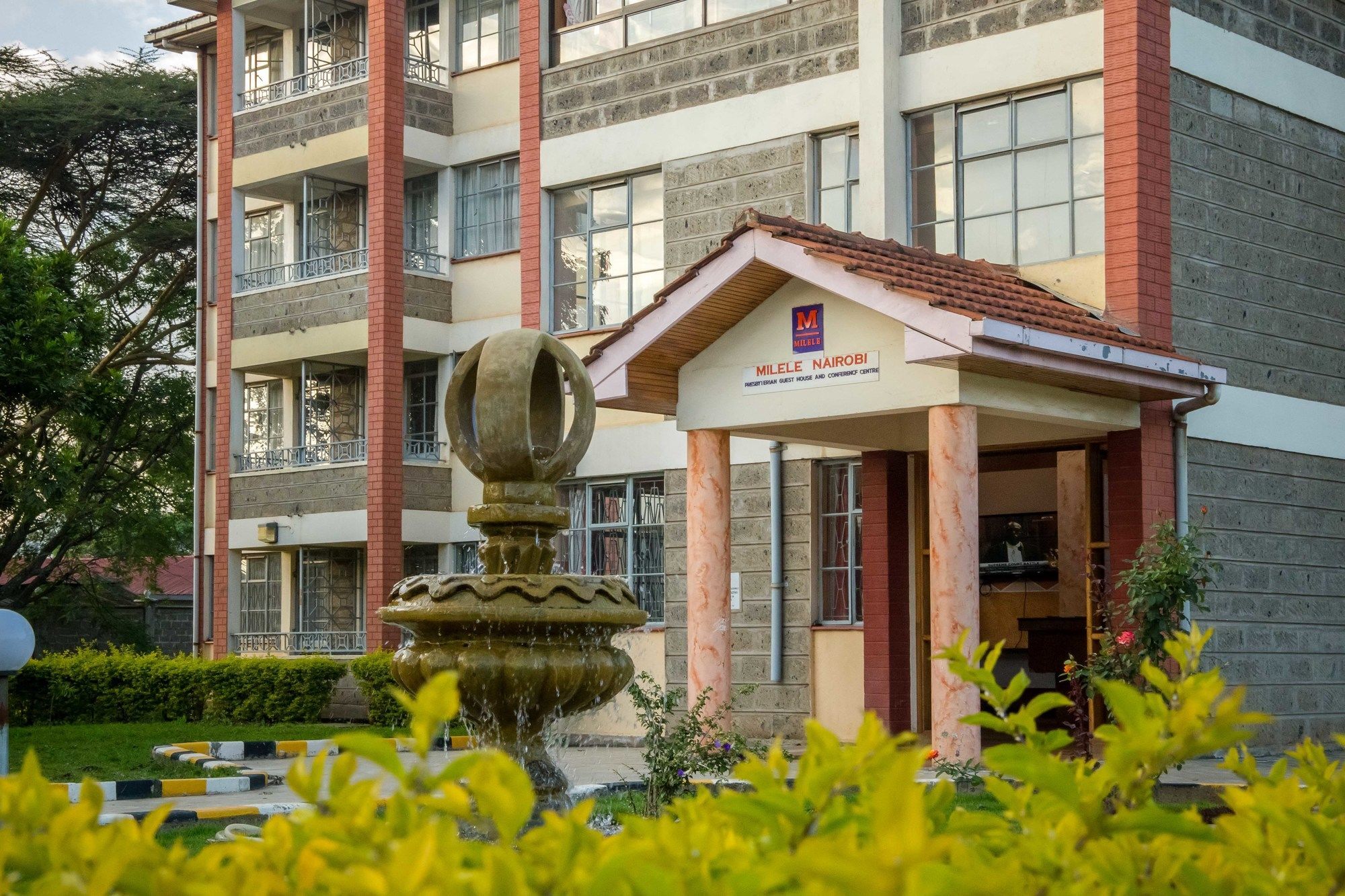 Milele Hotel Nairobi Esterno foto